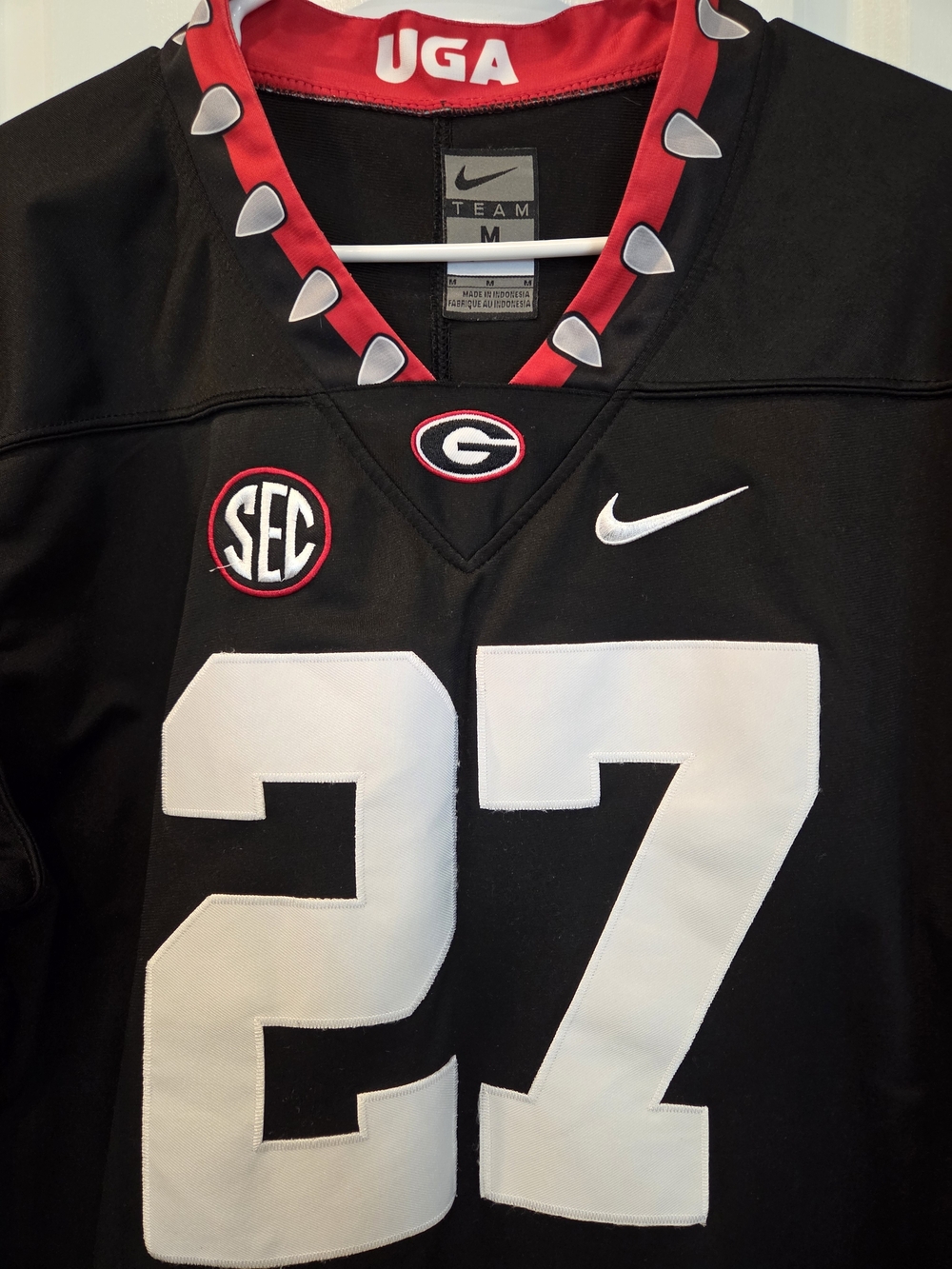 Georgia Bulldogs #27 Nick Chubb Football Jersey - Picture 3 of 8